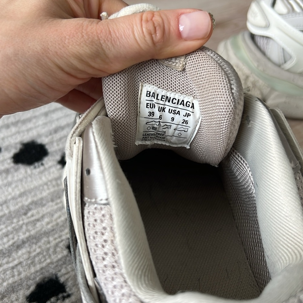 Balenciaga Track Sneakers - Picture 6 of 6